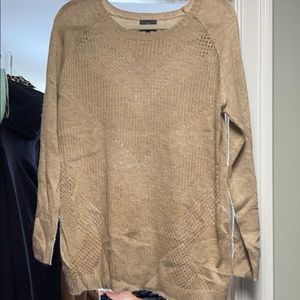Market & Spruce khaki sweater